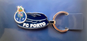 Přívěsek na klíče s erbem FC Porto a stadionem (oficiální licencovaný produkt)