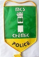 Prapor fotbalového týmu MKS Chemik Police