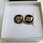 Ferencvaros TC. 29. Titul šampiona Maďarska 2 odznaky (oficiální produkt)